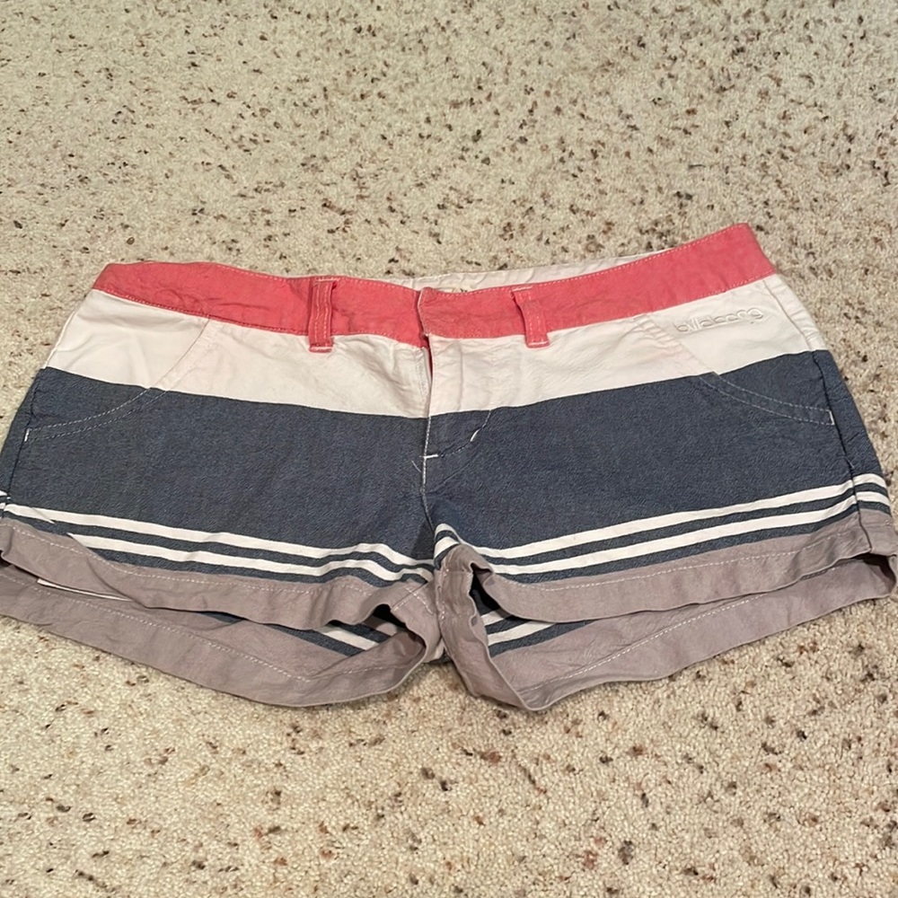 Billabong striped juniors shorts size 3
